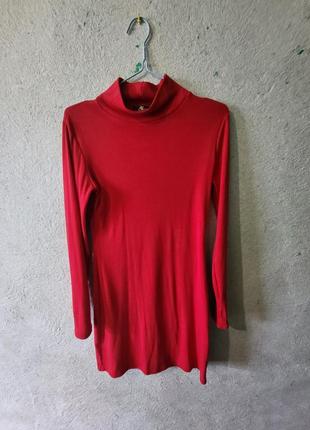 Платье красное