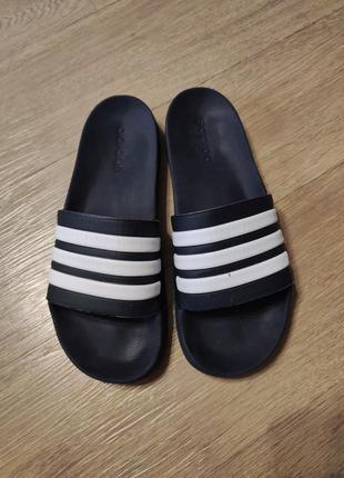 Шльопанці adidas розмір 45