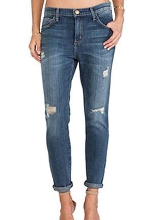 Стоковые с высокой посадкой