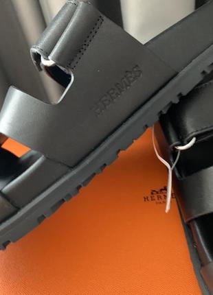 Кожаные шлепанцы в стиле hermès