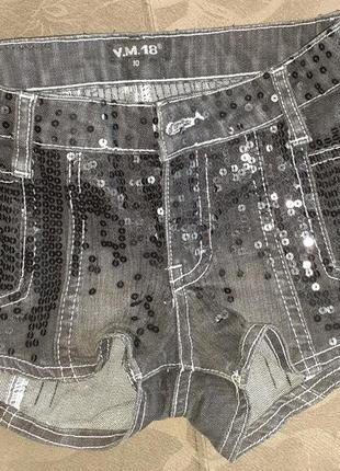 Шорты с пайетками