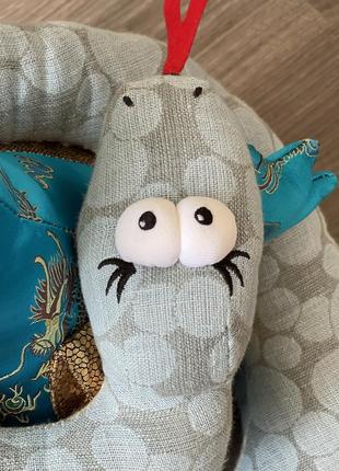 Набор мягких игрушек символов года по китайскому календаре дракон змея