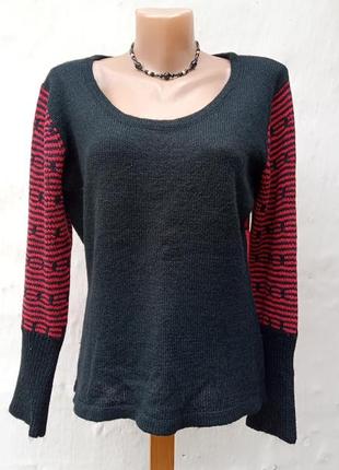 Классний цікавий чорний кобінований светр з вишевкою квіти 💐