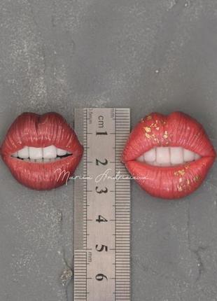 Брошь губки, красные губы, необычная брошь, красные украшения, пухлые губки5 фото