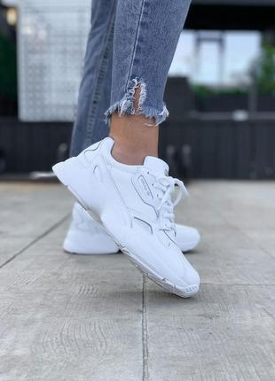 Adidas falcon w outfit deals