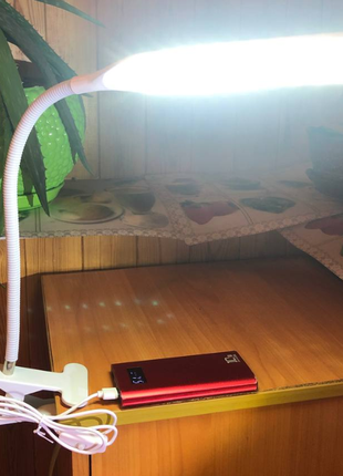 Светодиодная настольная лампа-прищепка usb 24 led на клипсе для ч13 фото