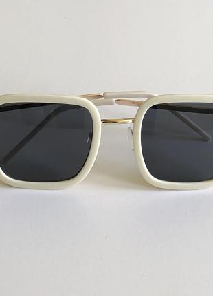 4-130 стильні сонцезахисні окуляри стильные солнцезащитные очки4 фото