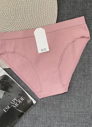 Нові жіночі трусики сліпи в рубчик з середньою посадкою темно-персикового кольору з мереживом