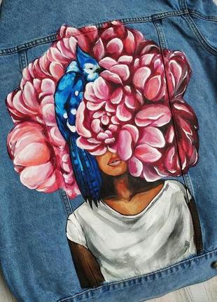 Джинсова куртка з розписом квіти2 фото