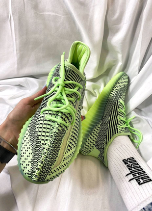 Новинка👌

adidas yeezy boost 350 v2 yeezreel3 фото