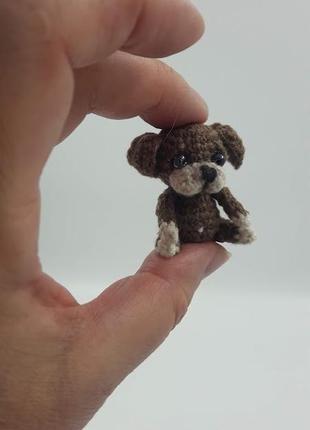 М'яка в'язана іграшка - брелок собака