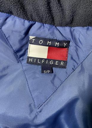 Пухова жилетка tommy hilfiger6 фото