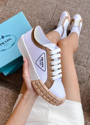 Женские кроссовки prada white&beige