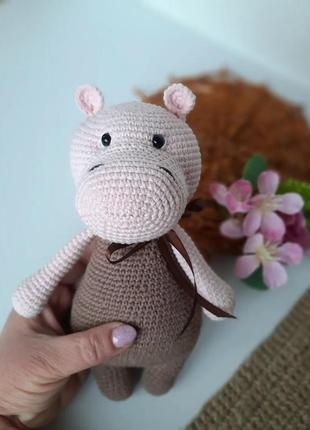 Вязаний бегемотик 3