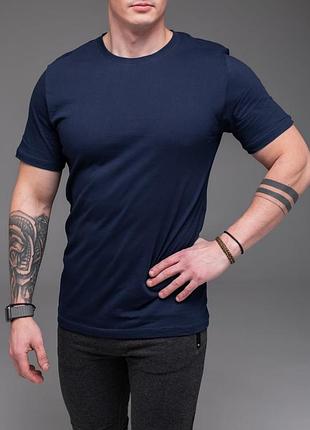 Чоловіча футболка базова темно-синя