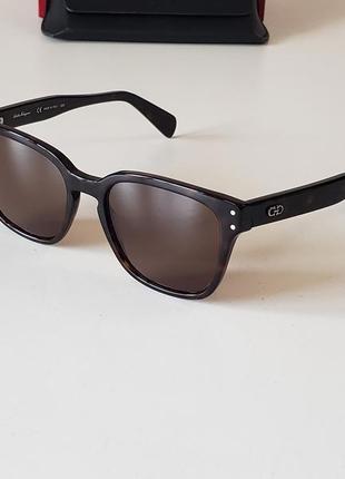 Сонцезахисні окуляри salvatore ferragamo, нові, оригінальні