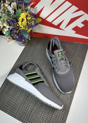 Оригинальные кроссовки adidas