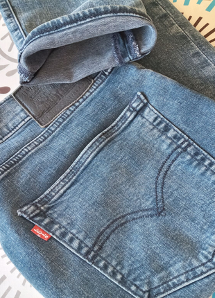 Продам джинси levi's-550 гр.1 фото