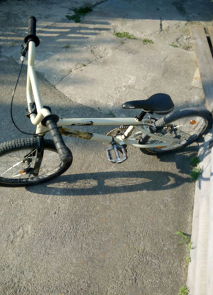 Велосіпед bmx gt3 фото