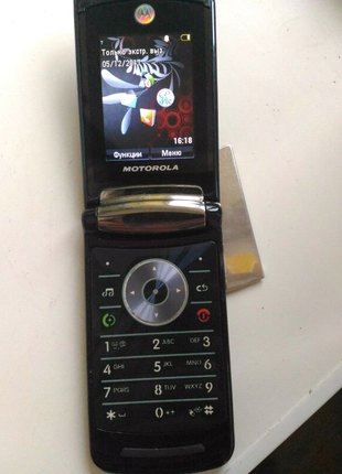 Телефон motorola v8