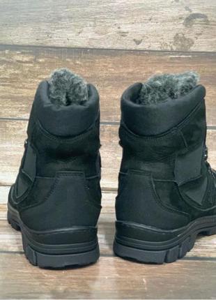 Чорні зимові черевики2 фото