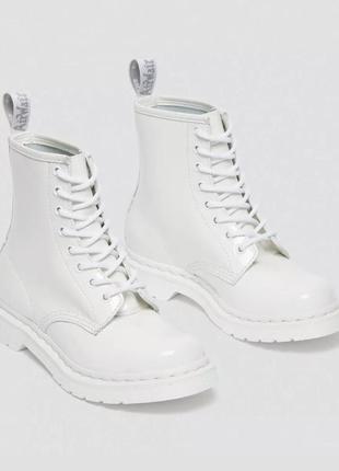 Черевики dr. martens 1460 mono white patent2 фото