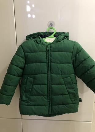 Продам детскую куртку на зиму