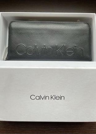 Calvin klein гаманець