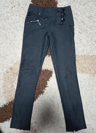 Штани в школу