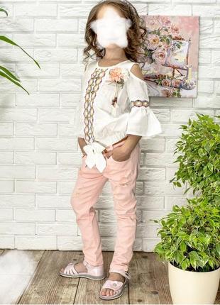 Костюм для дівчинки