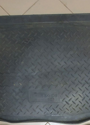 Резиновий полік в багажник на ладу калину, ваз 1119.