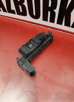 Блок запобіжників nissan juke micra k14 nissan 7154713830