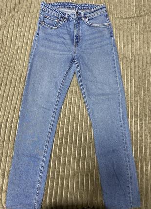 Джинси жіночі