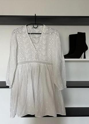 Біла сукня zara