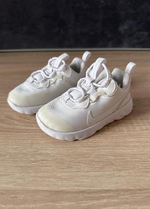 Кросівки nike