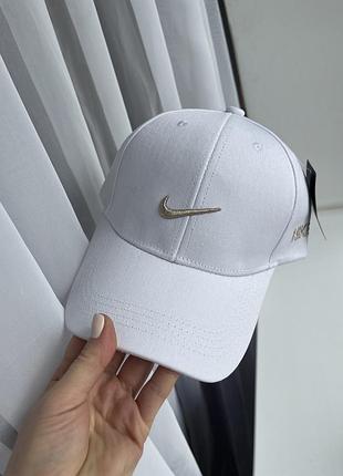 Кепка бейсболка