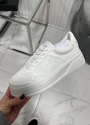 Кросівки люкс