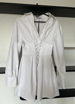 Біла сукня bershka сукня з корсетом5 фото