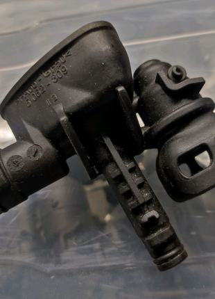 Головка помпи до мінімийок  karcher k2-k3