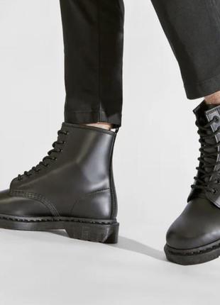 Черевики dr. martens 1460 mono black smooth8 фото