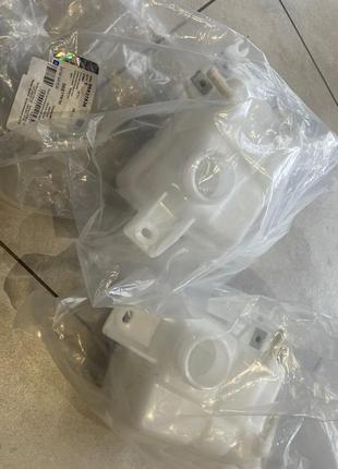 96837836 gm бачок розширювальний chevrolet captiva c100 2,4  2,0d