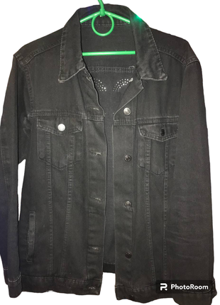 Джинсовий піджак на розмір м.