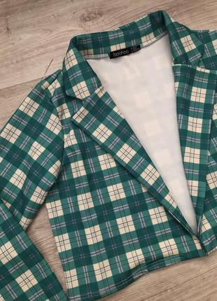Блейзер пиджак жакет короткий кардиган накидка кофта кофточка укороченный укороченний педжак вкорочений зеленый зелений10 фото