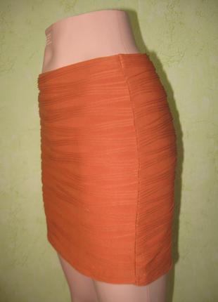 Фактурная юбка по фигуре стрейчевая3 фото