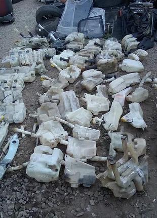 Бачок стекло омывател  рено kangoo