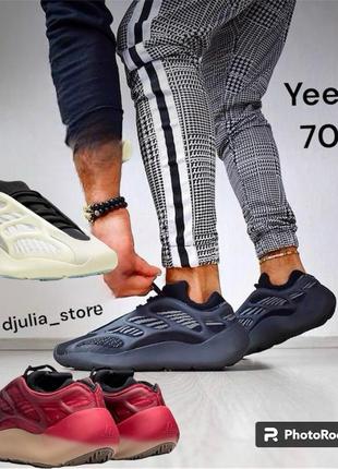 Кроссовки yeezy 700 v31 фото