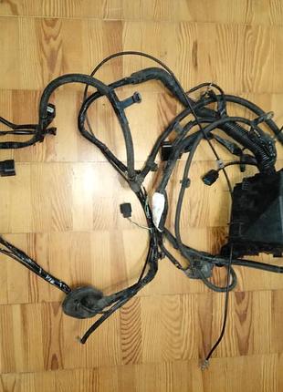 Блок предохранителей с проводкой  + трос капота для mitsubishi