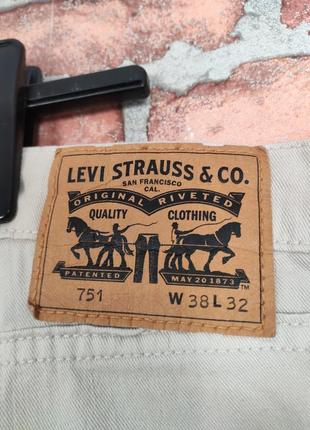 Джинси штани levis 7515 фото