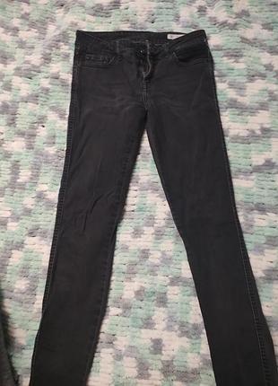 Джинсы женские