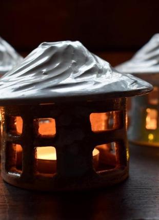 A charming ceramic house 2